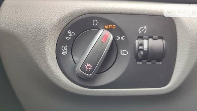 Серый Ауди Ку3, объемом двигателя 1.98 л и пробегом 166 тыс. км за 16600 $, фото 32 на Automoto.ua