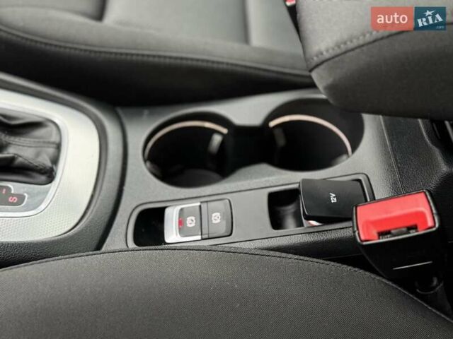 Сірий Ауді Ку3, об'ємом двигуна 2 л та пробігом 167 тис. км за 19700 $, фото 35 на Automoto.ua