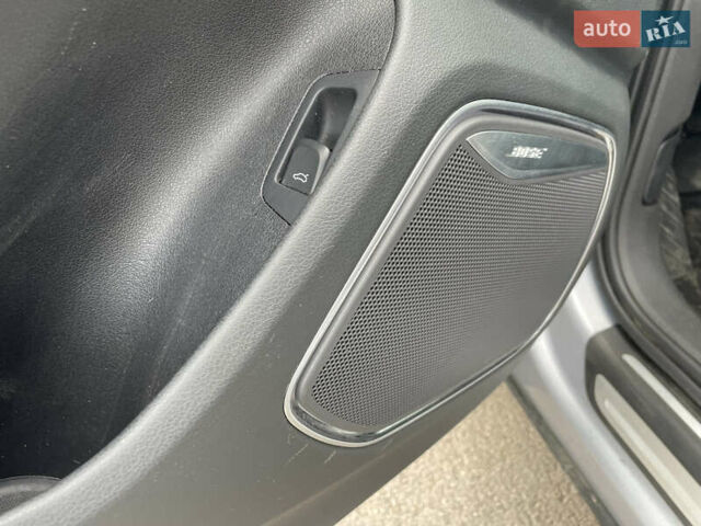 Сірий Ауді Ку3, об'ємом двигуна 2 л та пробігом 118 тис. км за 15500 $, фото 17 на Automoto.ua