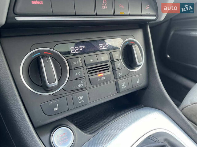 Серый Ауди Ку3, объемом двигателя 2 л и пробегом 118 тыс. км за 15500 $, фото 13 на Automoto.ua