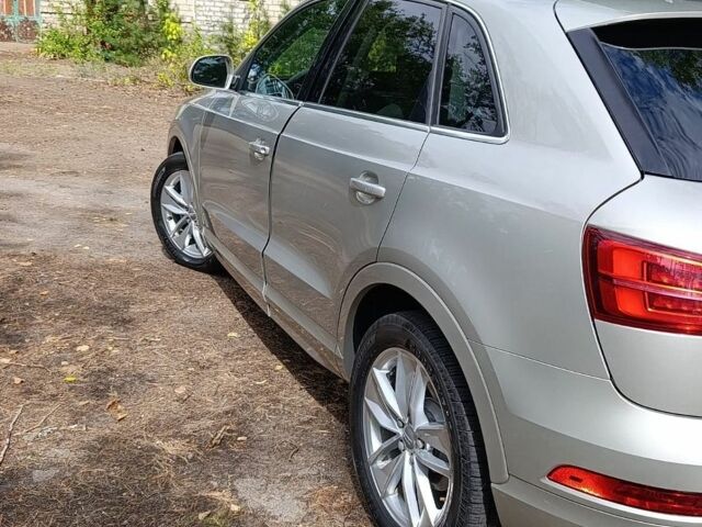 Серый Ауди Ку3, объемом двигателя 2 л и пробегом 180 тыс. км за 13000 $, фото 3 на Automoto.ua