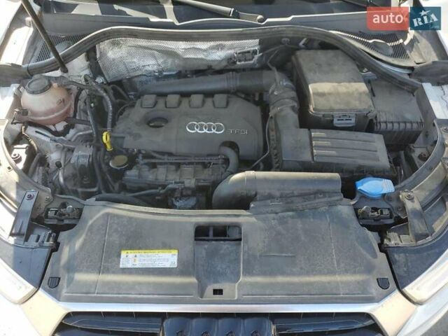 Сірий Ауді Ку3, об'ємом двигуна 2 л та пробігом 138 тис. км за 3800 $, фото 11 на Automoto.ua