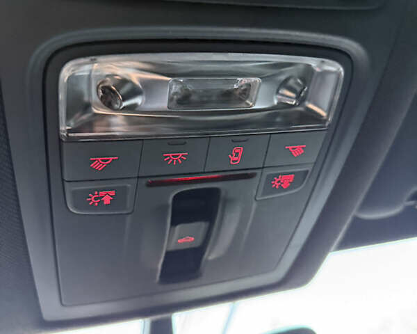 Серый Ауди Ку3, объемом двигателя 1.98 л и пробегом 59 тыс. км за 22500 $, фото 23 на Automoto.ua