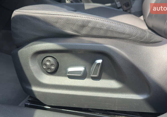 Серый Ауди Ку3, объемом двигателя 1.98 л и пробегом 148 тыс. км за 17500 $, фото 24 на Automoto.ua