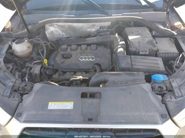 Серый Ауди Ку3, объемом двигателя 2 л и пробегом 78 тыс. км за 3900 $, фото 9 на Automoto.ua