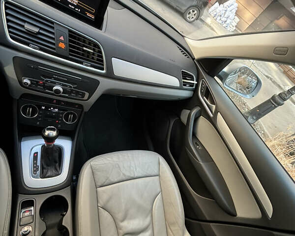 Серый Ауди Ку3, объемом двигателя 1.98 л и пробегом 119 тыс. км за 16700 $, фото 8 на Automoto.ua