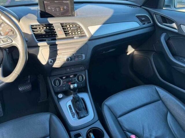 Сірий Ауді Ку3, об'ємом двигуна 2 л та пробігом 46 тис. км за 3700 $, фото 12 на Automoto.ua