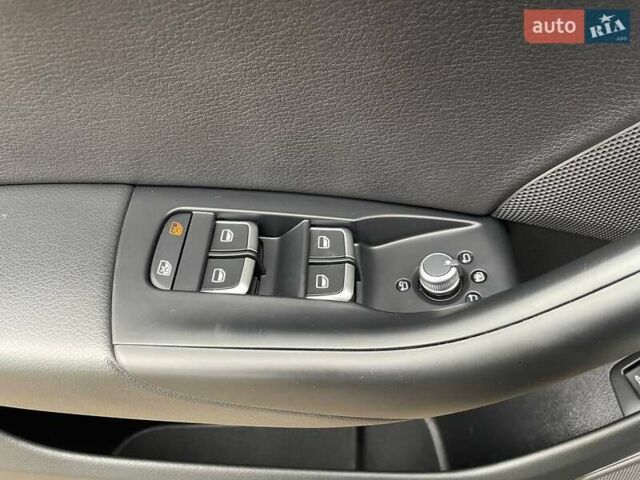 Серый Ауди Ку3, объемом двигателя 1.98 л и пробегом 148 тыс. км за 18500 $, фото 16 на Automoto.ua