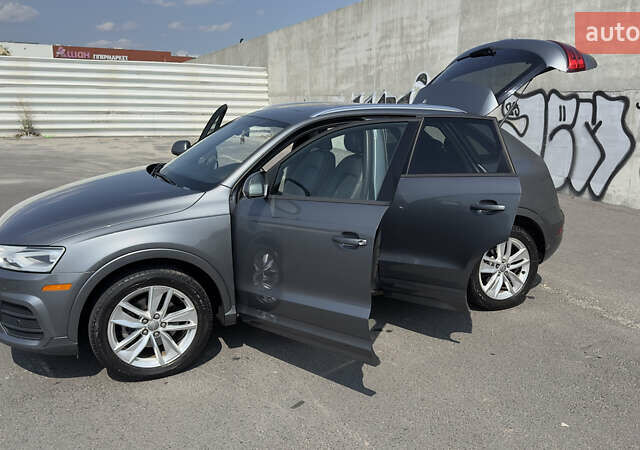 Серый Ауди Ку3, объемом двигателя 1.98 л и пробегом 148 тыс. км за 17500 $, фото 11 на Automoto.ua