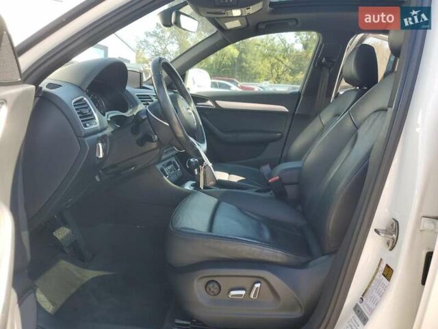 Сірий Ауді Ку3, об'ємом двигуна 2 л та пробігом 138 тис. км за 3800 $, фото 6 на Automoto.ua
