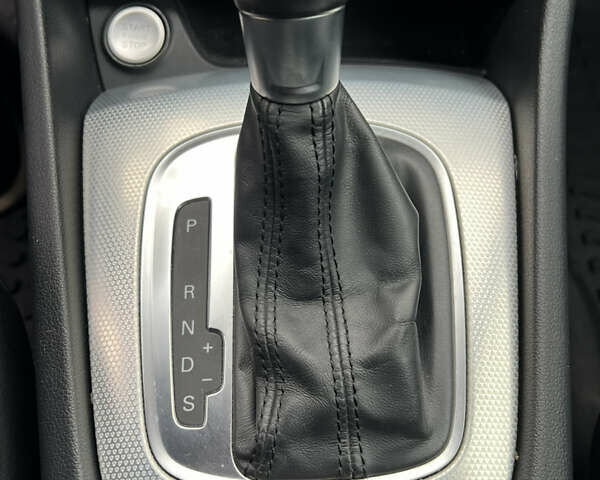 Сірий Ауді Ку3, об'ємом двигуна 1.98 л та пробігом 70 тис. км за 19500 $, фото 29 на Automoto.ua