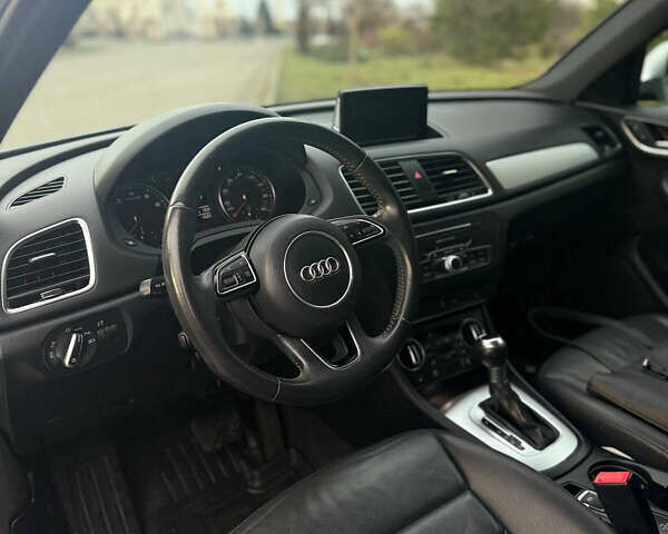 Серый Ауди Ку3, объемом двигателя 2 л и пробегом 206 тыс. км за 15950 $, фото 4 на Automoto.ua