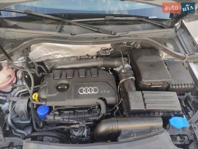 Серый Ауди Ку3, объемом двигателя 2 л и пробегом 127 тыс. км за 17950 $, фото 56 на Automoto.ua