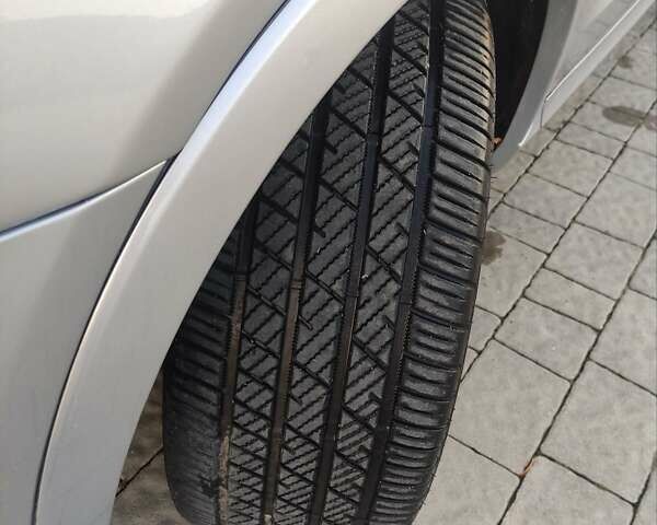 Серый Ауди Ку3, объемом двигателя 2 л и пробегом 127 тыс. км за 17950 $, фото 31 на Automoto.ua