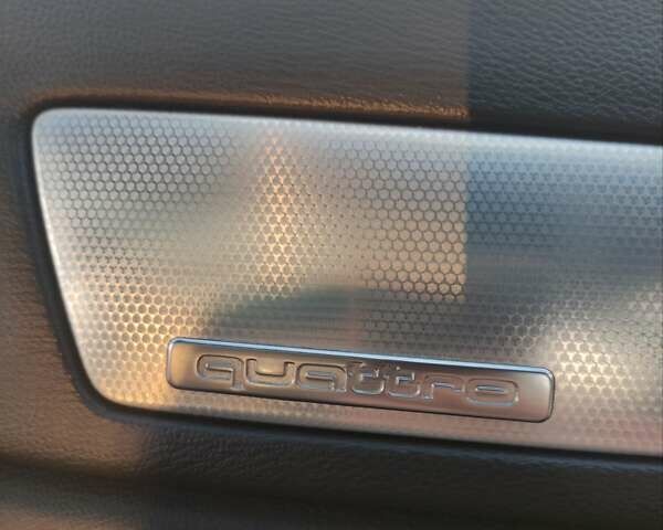 Серый Ауди Ку3, объемом двигателя 2 л и пробегом 127 тыс. км за 17950 $, фото 53 на Automoto.ua