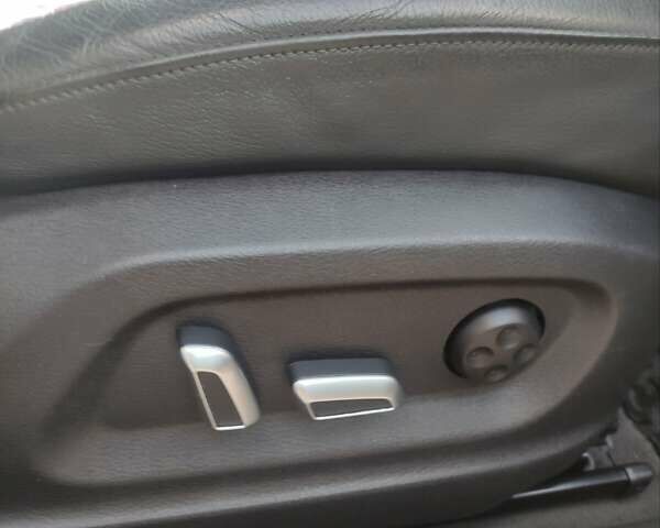 Серый Ауди Ку3, объемом двигателя 2 л и пробегом 127 тыс. км за 17950 $, фото 50 на Automoto.ua