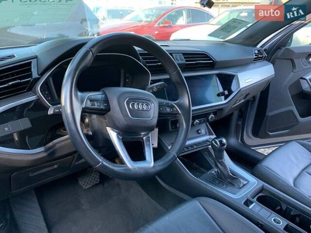 Серый Ауди Ку3, объемом двигателя 1.98 л и пробегом 163 тыс. км за 15500 $, фото 12 на Automoto.ua
