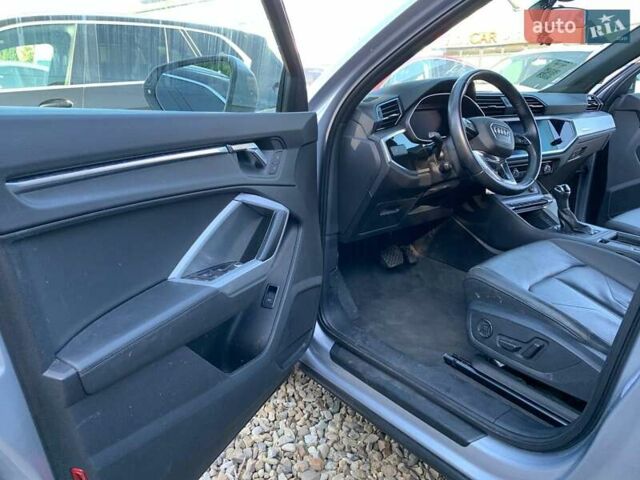 Серый Ауди Ку3, объемом двигателя 1.98 л и пробегом 163 тыс. км за 15500 $, фото 23 на Automoto.ua
