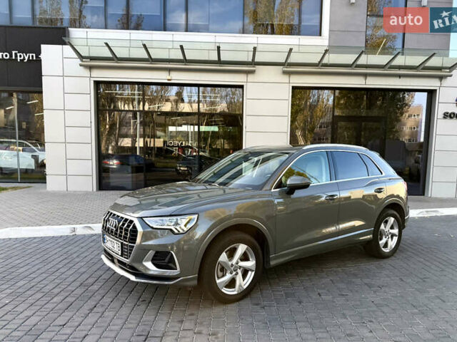 Сірий Ауді Ку3, об'ємом двигуна 1.98 л та пробігом 60 тис. км за 23500 $, фото 5 на Automoto.ua