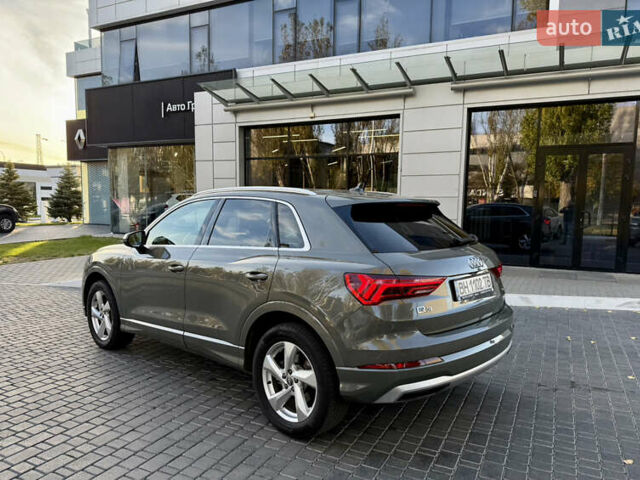 Сірий Ауді Ку3, об'ємом двигуна 1.98 л та пробігом 60 тис. км за 23500 $, фото 12 на Automoto.ua