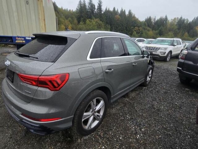 Серый Ауди Ку3, объемом двигателя 2 л и пробегом 106 тыс. км за 18500 $, фото 2 на Automoto.ua