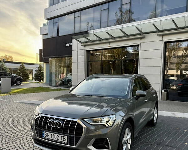 Сірий Ауді Ку3, об'ємом двигуна 1.98 л та пробігом 60 тис. км за 23500 $, фото 7 на Automoto.ua