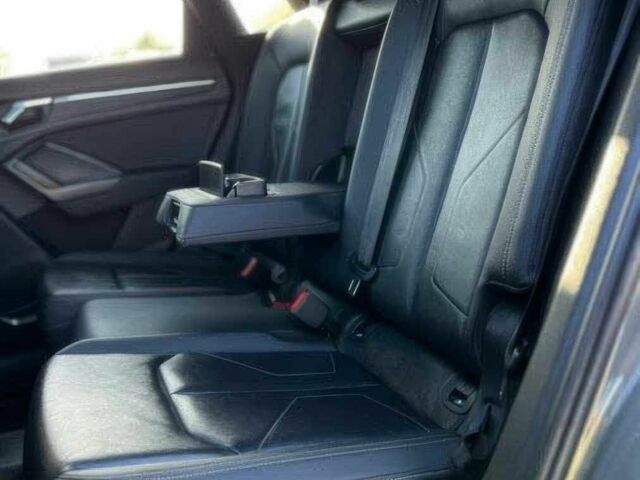 Ауди Ку3 2019 в Черновцах на Automoto.ua Серый Ауди Ку3, объемом двигателя 2 л и пробегом 42 тыс. км за 11800 $, фото 14 на Automoto.ua