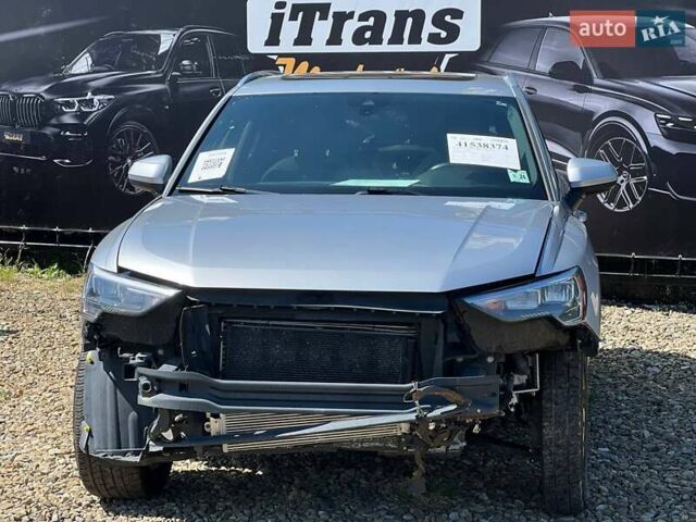 Серый Ауди Ку3, объемом двигателя 1.98 л и пробегом 163 тыс. км за 15500 $, фото 8 на Automoto.ua