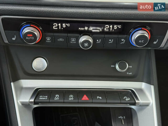 Серый Ауди Ку3, объемом двигателя 1.98 л и пробегом 84 тыс. км за 27999 $, фото 20 на Automoto.ua