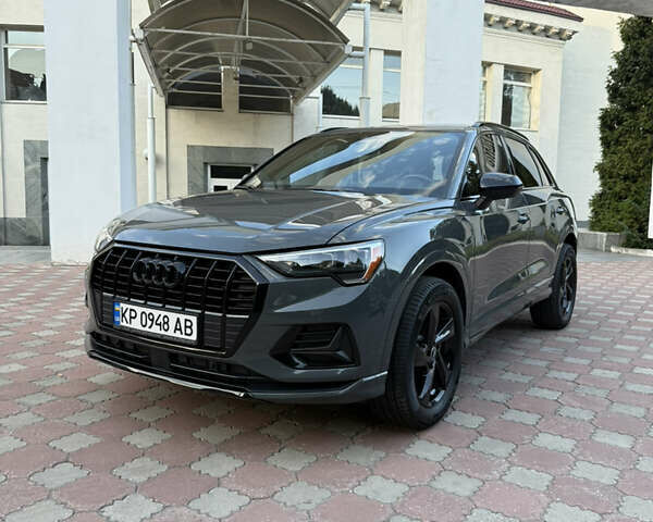 Сірий Ауді Ку3, об'ємом двигуна 1.98 л та пробігом 31 тис. км за 30000 $, фото 2 на Automoto.ua