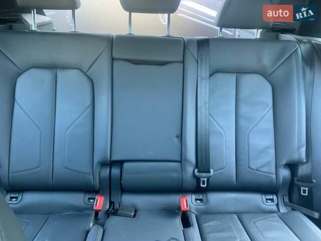 Серый Ауди Ку3, объемом двигателя 1.98 л и пробегом 163 тыс. км за 15500 $, фото 28 на Automoto.ua