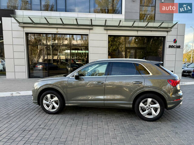 Сірий Ауді Ку3, об'ємом двигуна 1.98 л та пробігом 60 тис. км за 23500 $, фото 8 на Automoto.ua