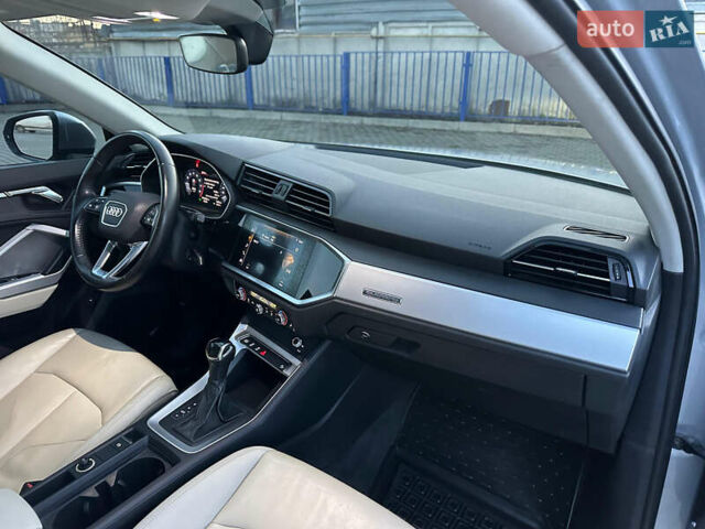 Сірий Ауді Ку3, об'ємом двигуна 1.98 л та пробігом 172 тис. км за 22700 $, фото 37 на Automoto.ua