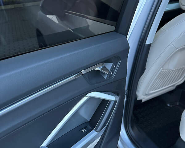 Сірий Ауді Ку3, об'ємом двигуна 1.98 л та пробігом 172 тис. км за 22700 $, фото 62 на Automoto.ua