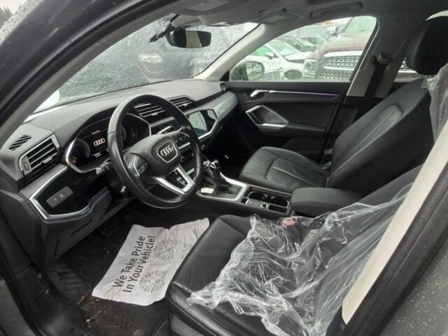 Серый Ауди Ку3, объемом двигателя 2 л и пробегом 106 тыс. км за 18500 $, фото 6 на Automoto.ua