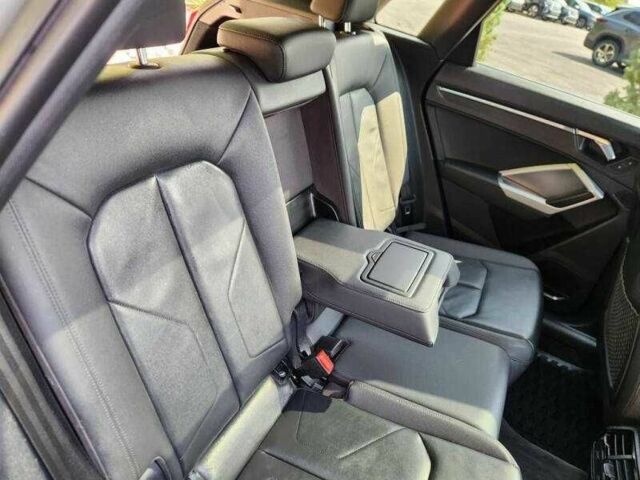 Сірий Ауді Ку3, об'ємом двигуна 2 л та пробігом 55 тис. км за 8700 $, фото 10 на Automoto.ua