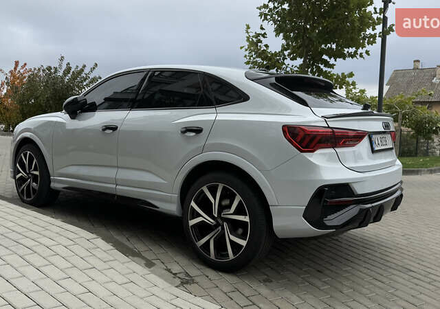 Сірий Ауді Ку3, об'ємом двигуна 1.98 л та пробігом 23 тис. км за 39500 $, фото 4 на Automoto.ua