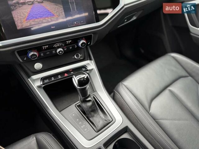 Сірий Ауді Ку3, об'ємом двигуна 1.98 л та пробігом 108 тис. км за 23800 $, фото 41 на Automoto.ua