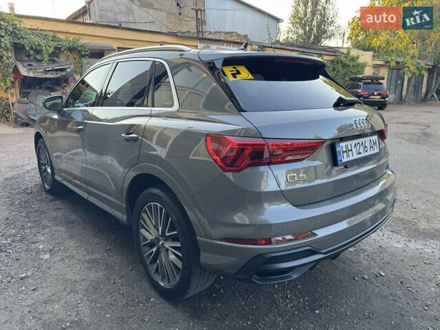 Серый Ауди Ку3, объемом двигателя 1.98 л и пробегом 65 тыс. км за 30000 $, фото 4 на Automoto.ua