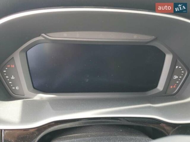 Сірий Ауді Ку3, об'ємом двигуна 2 л та пробігом 95 тис. км за 8000 $, фото 8 на Automoto.ua
