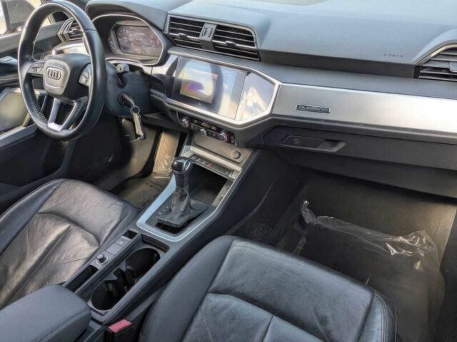 Ауді Ку3 2020 у Львові на Automoto.ua Сірий Ауді Ку3, об'ємом двигуна 2 л та пробігом 47 тис. км за 8700 $, фото 9 на Automoto.ua