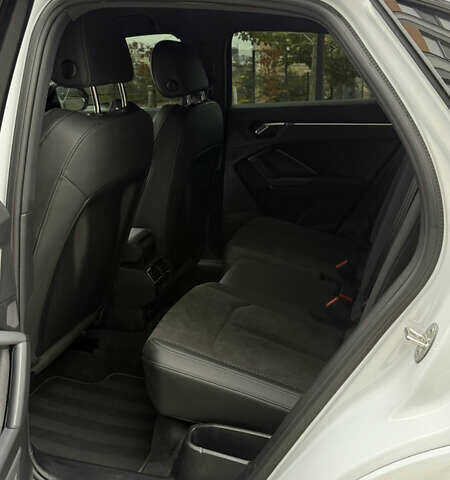 Сірий Ауді Ку3, об'ємом двигуна 1.98 л та пробігом 23 тис. км за 39500 $, фото 8 на Automoto.ua