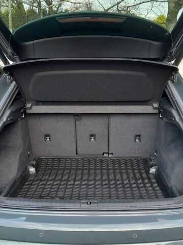 Сірий Ауді Ку3, об'ємом двигуна 1.98 л та пробігом 181 тис. км за 20999 $, фото 30 на Automoto.ua