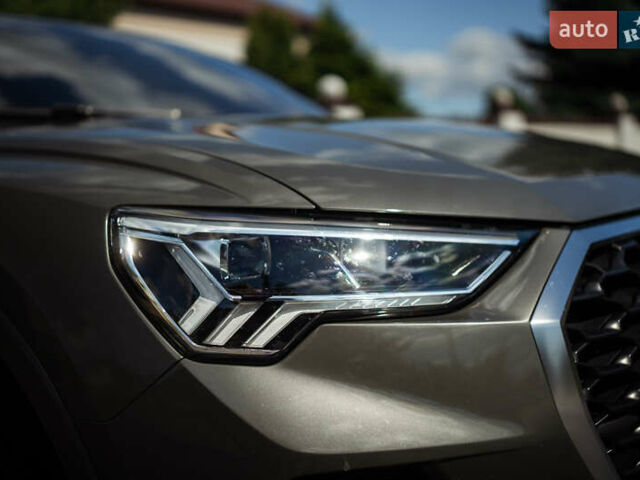 Сірий Ауді Ку3, об'ємом двигуна 2 л та пробігом 75 тис. км за 35000 $, фото 8 на Automoto.ua