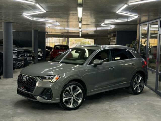 Серый Ауди Ку3, объемом двигателя 2 л и пробегом 55 тыс. км за 28900 $, фото 4 на Automoto.ua