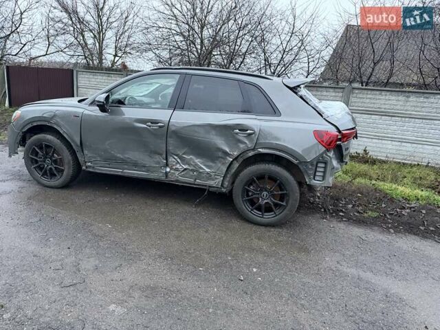 Сірий Ауді Ку3, об'ємом двигуна 2 л та пробігом 32 тис. км за 7650 $, фото 12 на Automoto.ua