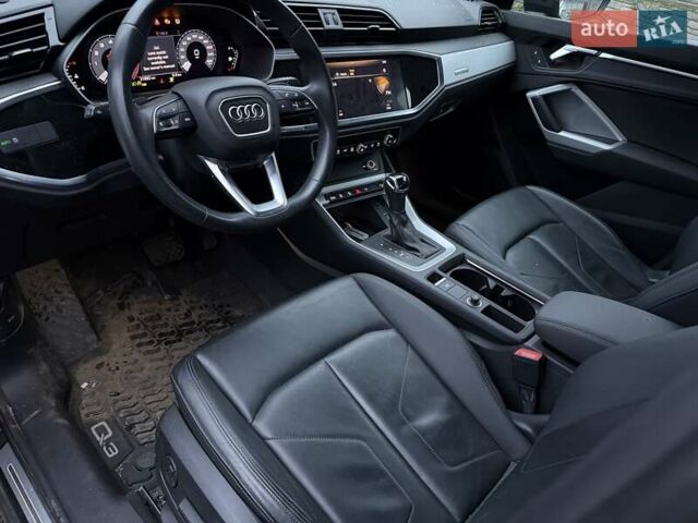 Сірий Ауді Ку3, об'ємом двигуна 2 л та пробігом 32 тис. км за 7650 $, фото 8 на Automoto.ua