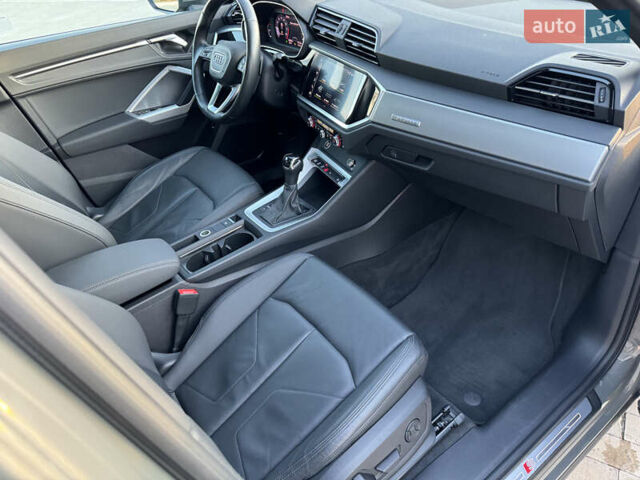 Серый Ауди Ку3, объемом двигателя 1.98 л и пробегом 43 тыс. км за 29000 $, фото 15 на Automoto.ua