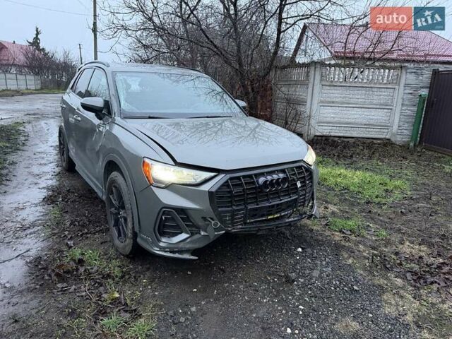 Сірий Ауді Ку3, об'ємом двигуна 2 л та пробігом 32 тис. км за 7650 $, фото 1 на Automoto.ua