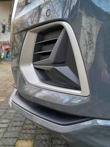 Сірий Ауді Ку3, об'ємом двигуна 1.98 л та пробігом 181 тис. км за 20999 $, фото 13 на Automoto.ua